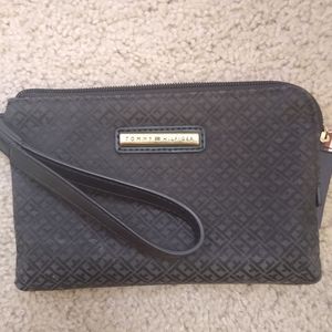 Tommy Hilfiger Clutch